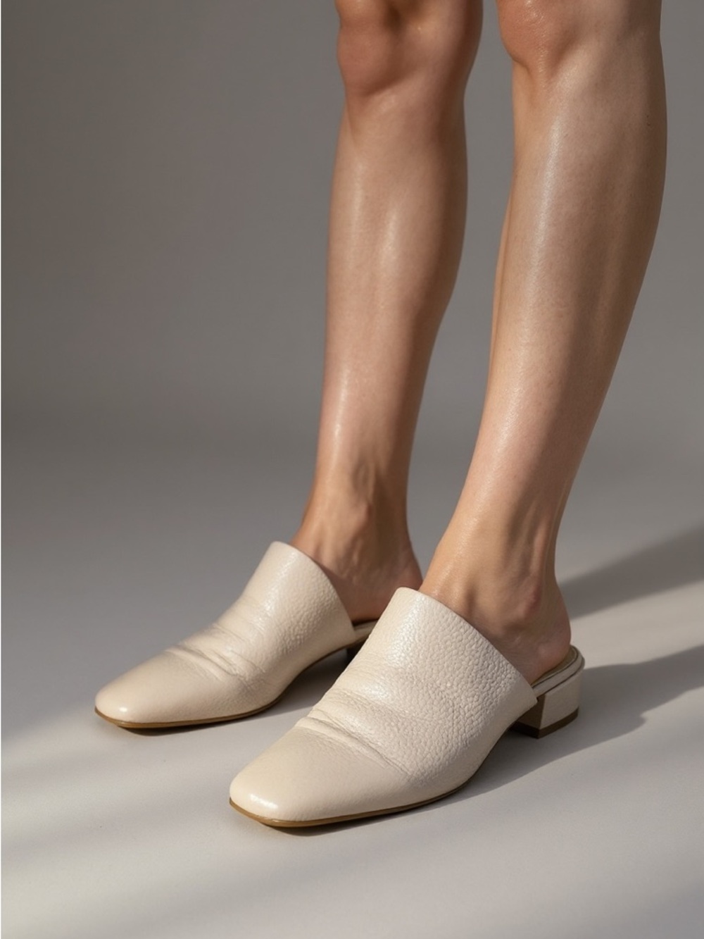 L'INTERVALLE Nude Pebbled Leather Slip-On Mules size 38